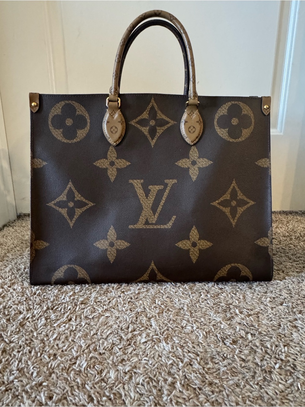 Louis Vuitton OnTheGo GM Monogram Reverse Giant Canvas Tote